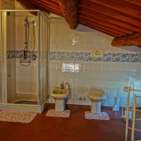 فندق مبيت وإفطار Casa Stefy مونتاغنانا