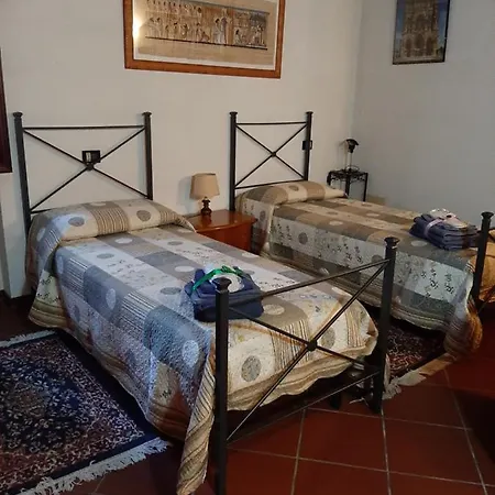 Casa Stefy לינה וארוחת בוקר מונטניאנה