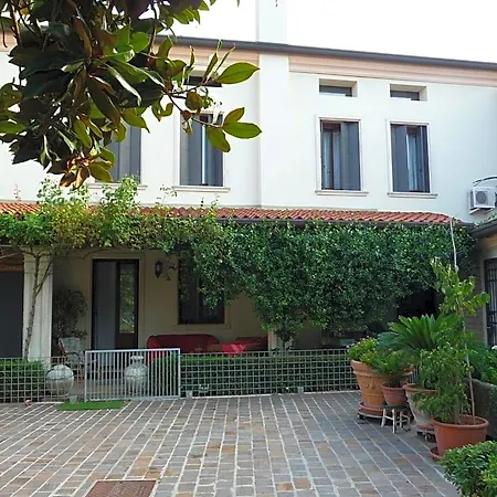 Casa Stefy 3*